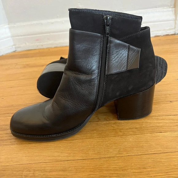 Anthropologie Bruno Premi Suede and Leather Heeled Ankle Boots | US 8.5 / EU 39 - Picture 9 of 9